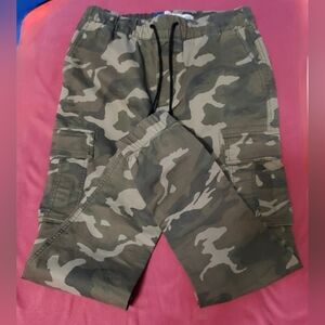 Old Navy Green Camouflage Jogger Pants